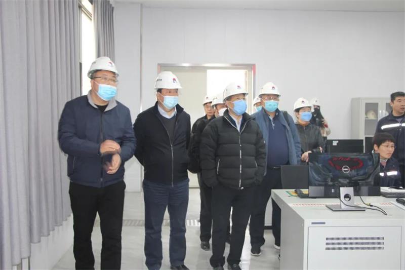 中国有色金属工业协会党委副书记范顺科一行莅临维多利亚老品牌vic铝业调研指导