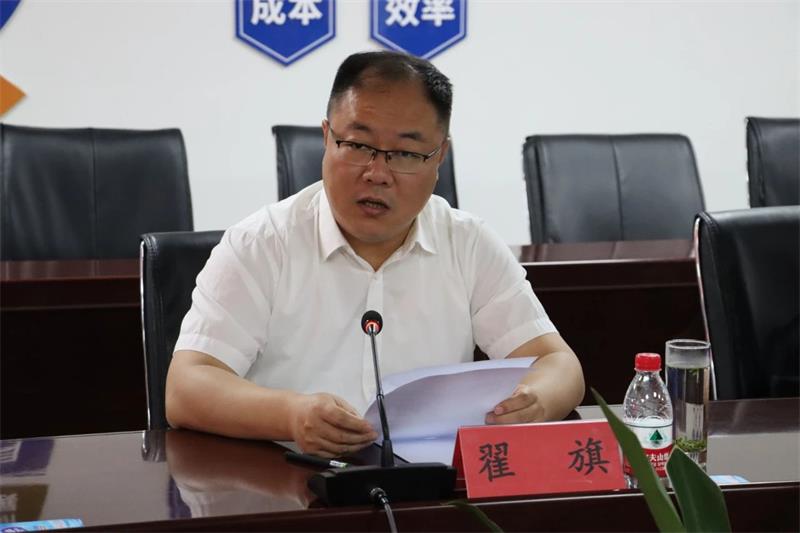 贵阳市政协副主席、清镇市委书记付涛一行到维多利亚老品牌vic铝业考察