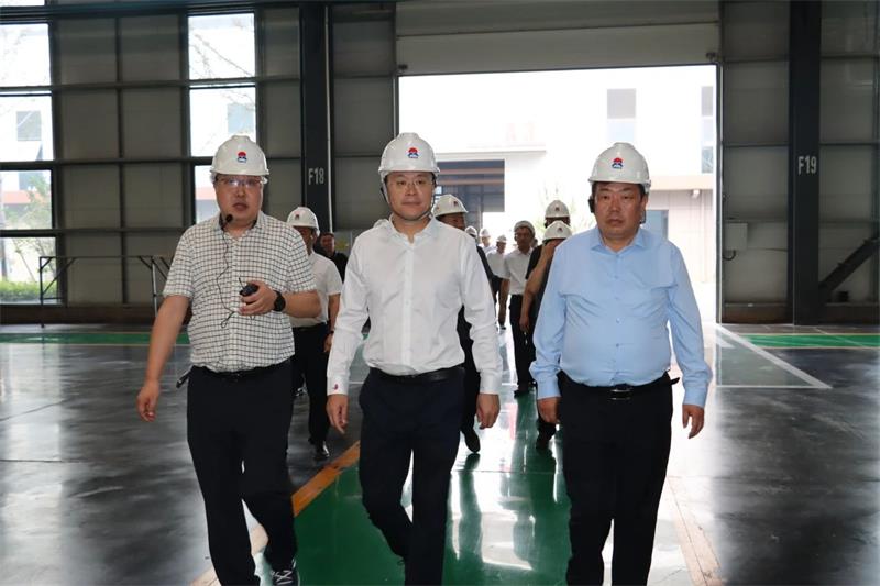 山东省临朐县党政考察团到维多利亚老品牌vic铝业参观考察